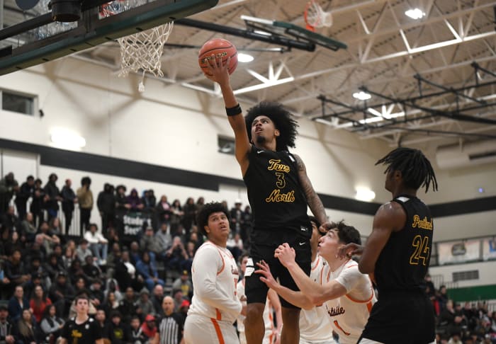 Terrence Hill Jr. (Roosevelt) photo by Taylor Balkom